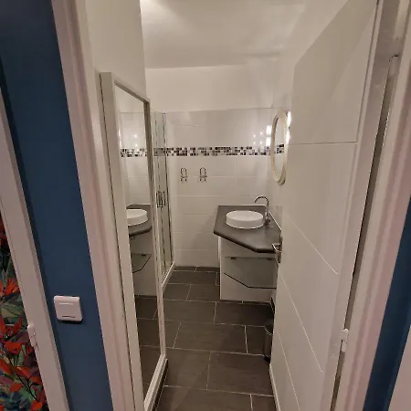 Apartment Magnifique 2 Pers, A 120 Metres